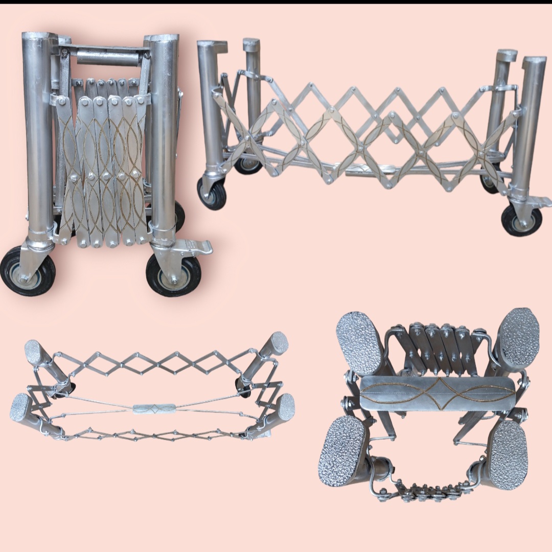 También se fabrican carretillas y plataformas para carrosa fúnebre  