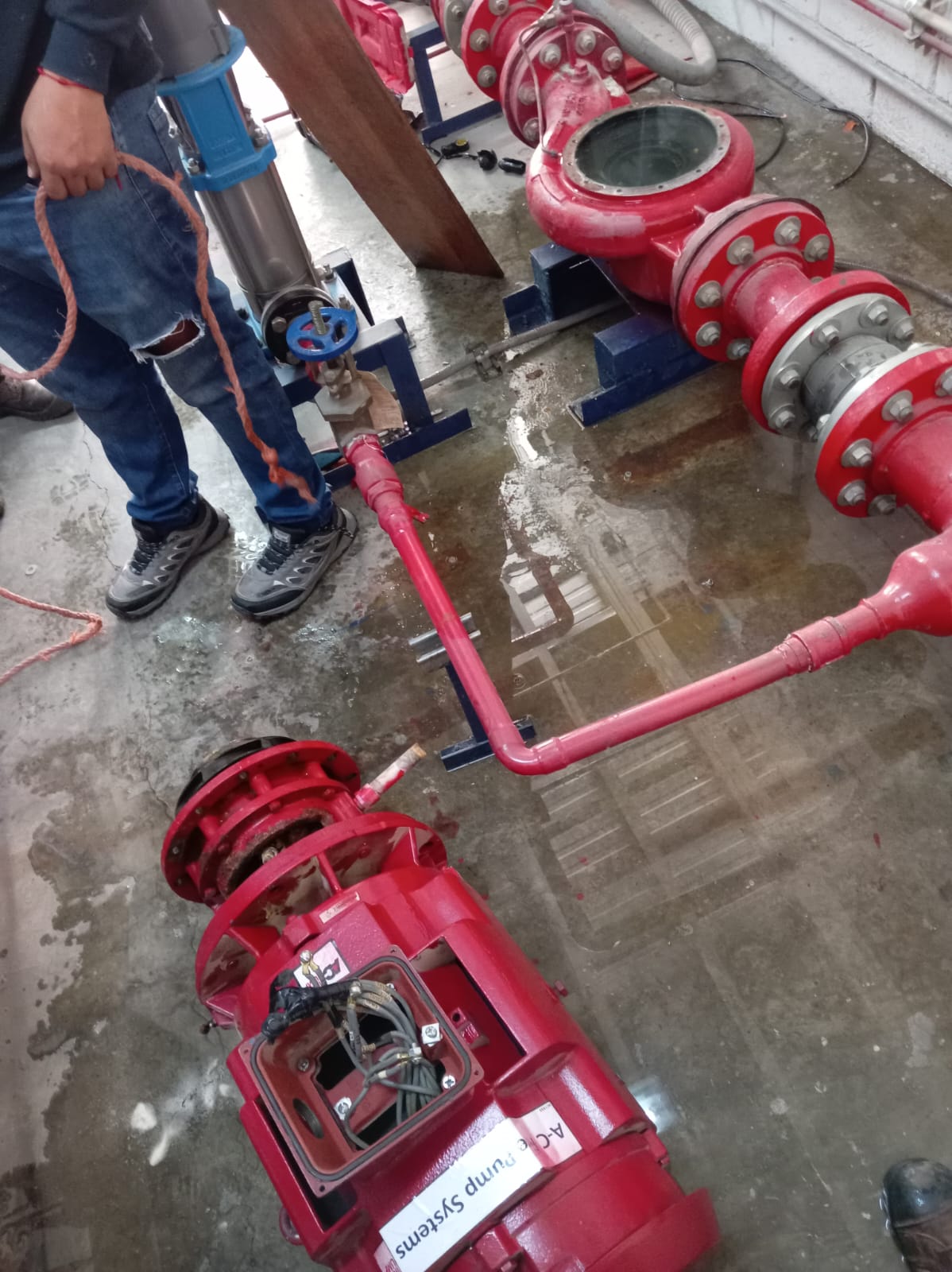 Motores electricos y bombas de alta presion