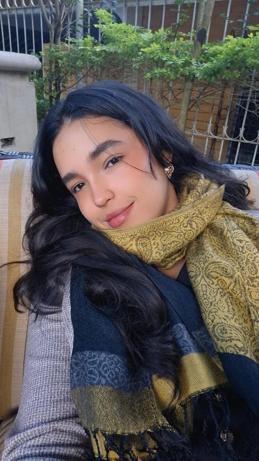 Hola
