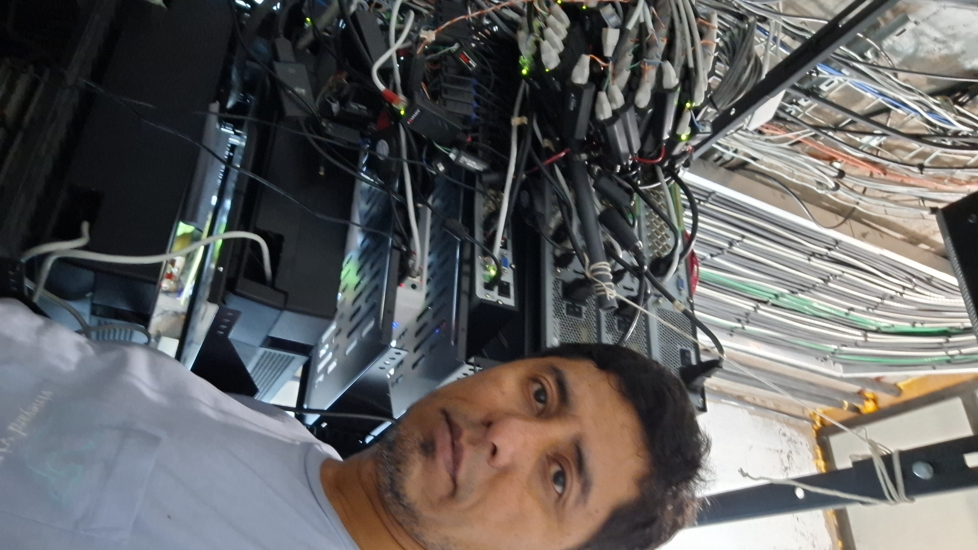 Instlamos todo tipo de sistemas de red ip 